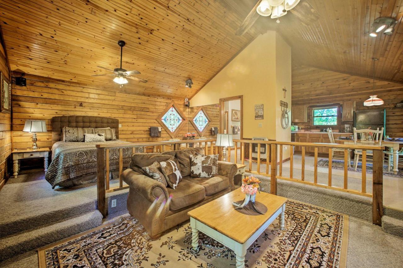 Secluded Studio 1 Mi To Thorncrown Chapel Eureka Springs Buitenkant foto